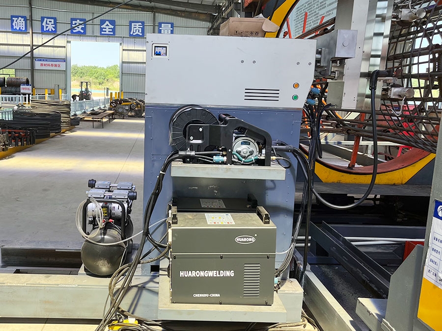 Automatic Welding Robotic Arm for Cage‑Welding Machine