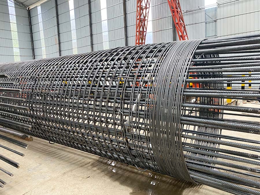 What Is the Difference Between the CNC Rebar Cage Spiral Winding Machine and the CNC Rebar Cage Rolling & Welding Machine?